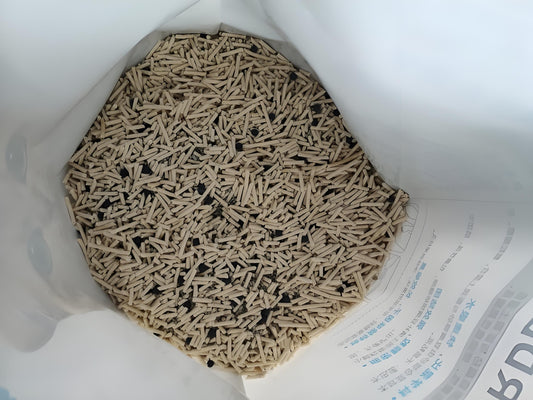 Cat-litter-companions-can-be-useful-to-some-extent-especially-for-pet-owners-who-want-to-further-improve-their-litter-box-experience-especially-by-reducing-odors-and-dust Litter Healthy Limited
